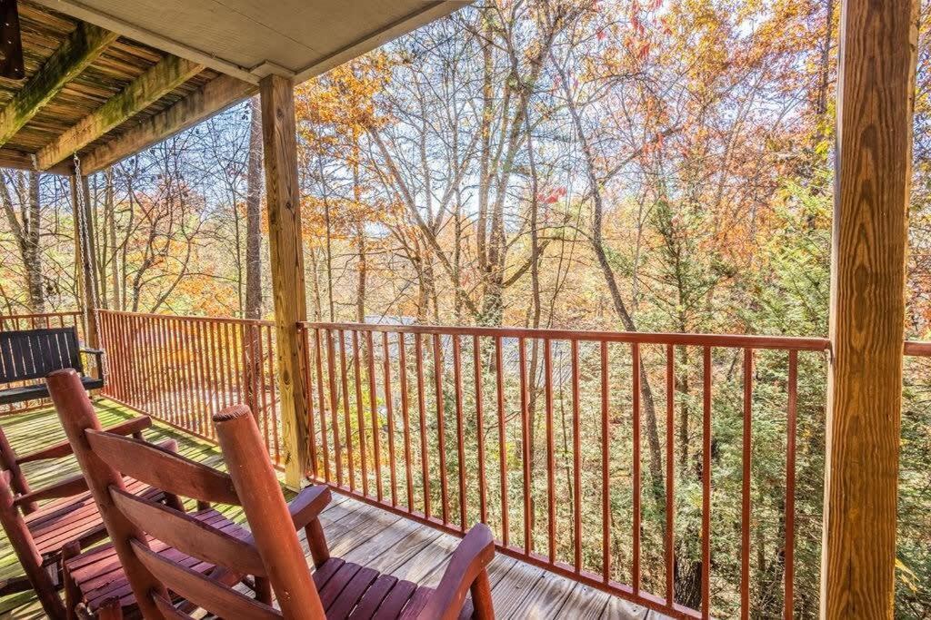 Sasquatch Lodge E Sleeps 13 Gatlinburg Esterno foto