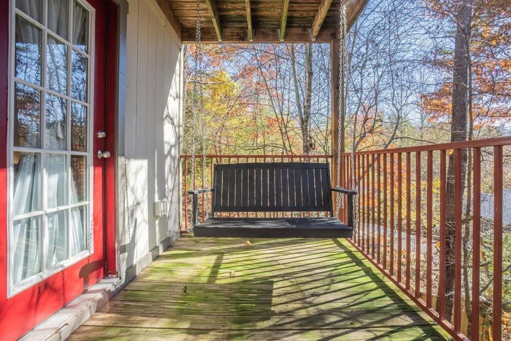 Sasquatch Lodge E Sleeps 13 Gatlinburg Esterno foto
