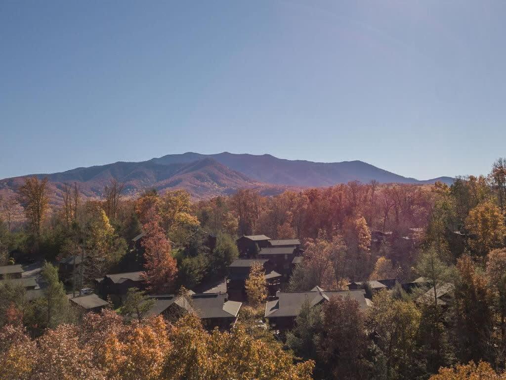 Sasquatch Lodge E Sleeps 13 Gatlinburg Esterno foto